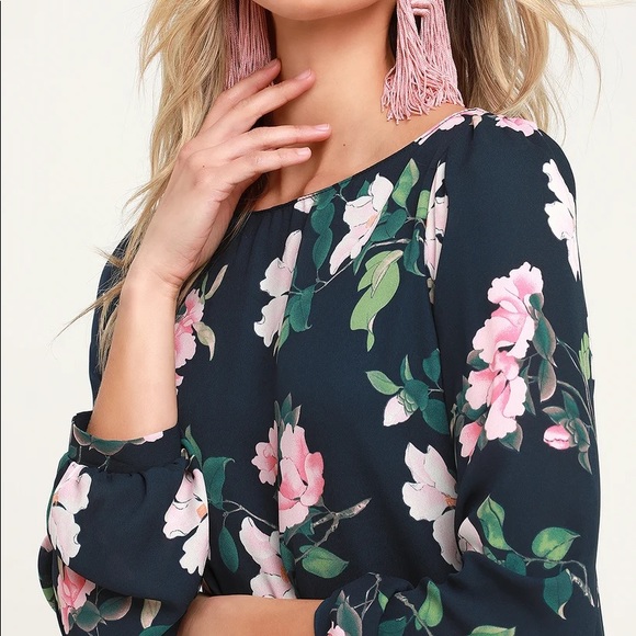 Floral Print Long Sleeve Shift Dress - Picture 3 of 4